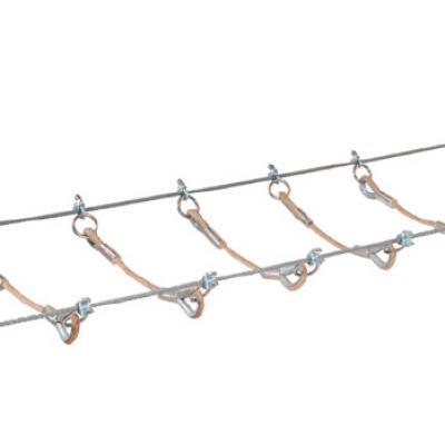 冒险公园 行走障碍 绳索行走