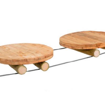 冒险公园 行走障碍 短跳桥